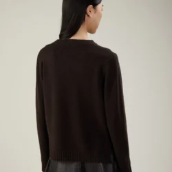 Maglia girocollo in lana e cashmere con spacchi laterali - Thumbnail Image 2