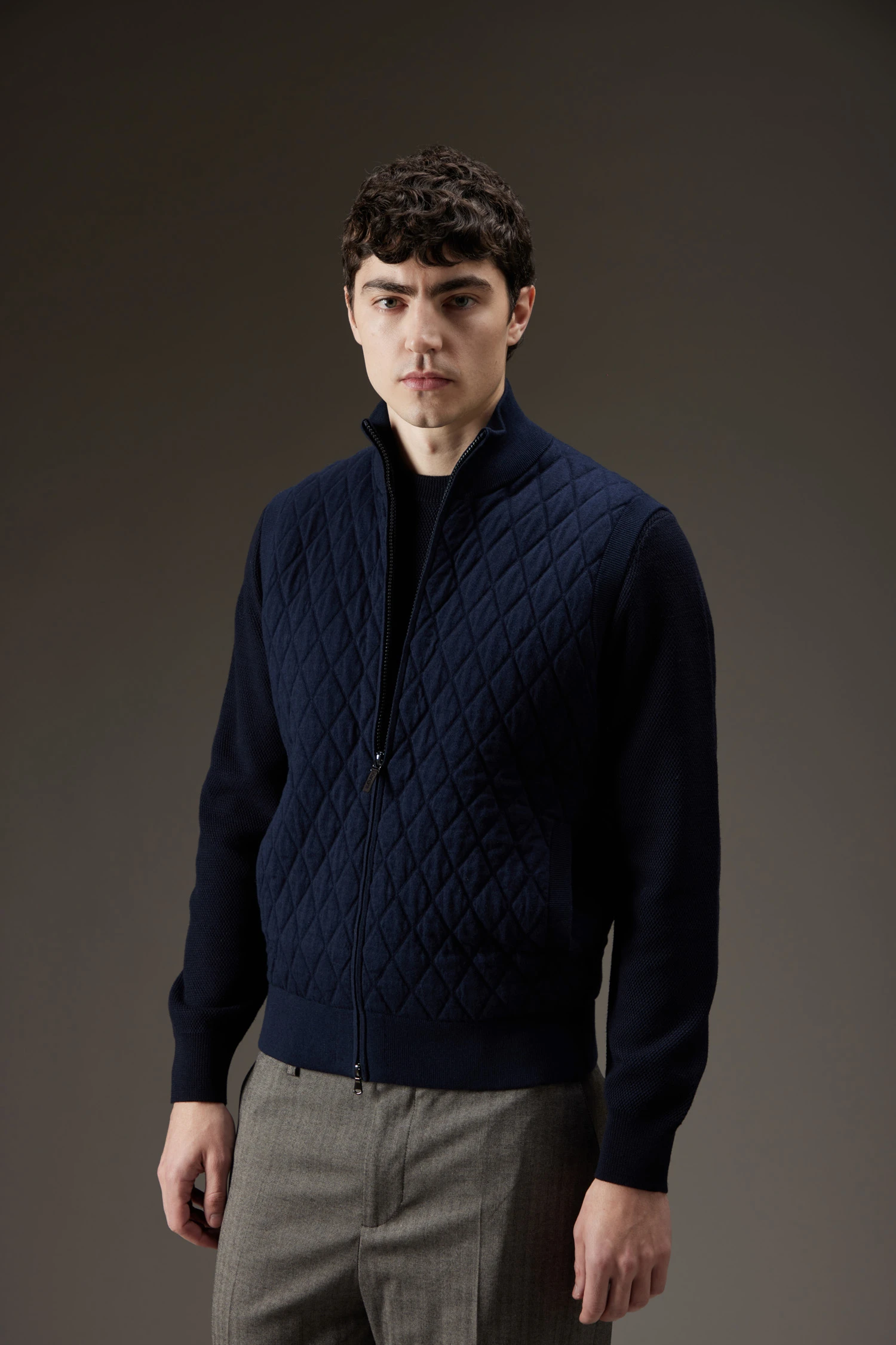 Gilet trapuntato in lana e cotone con zip - immagine 1