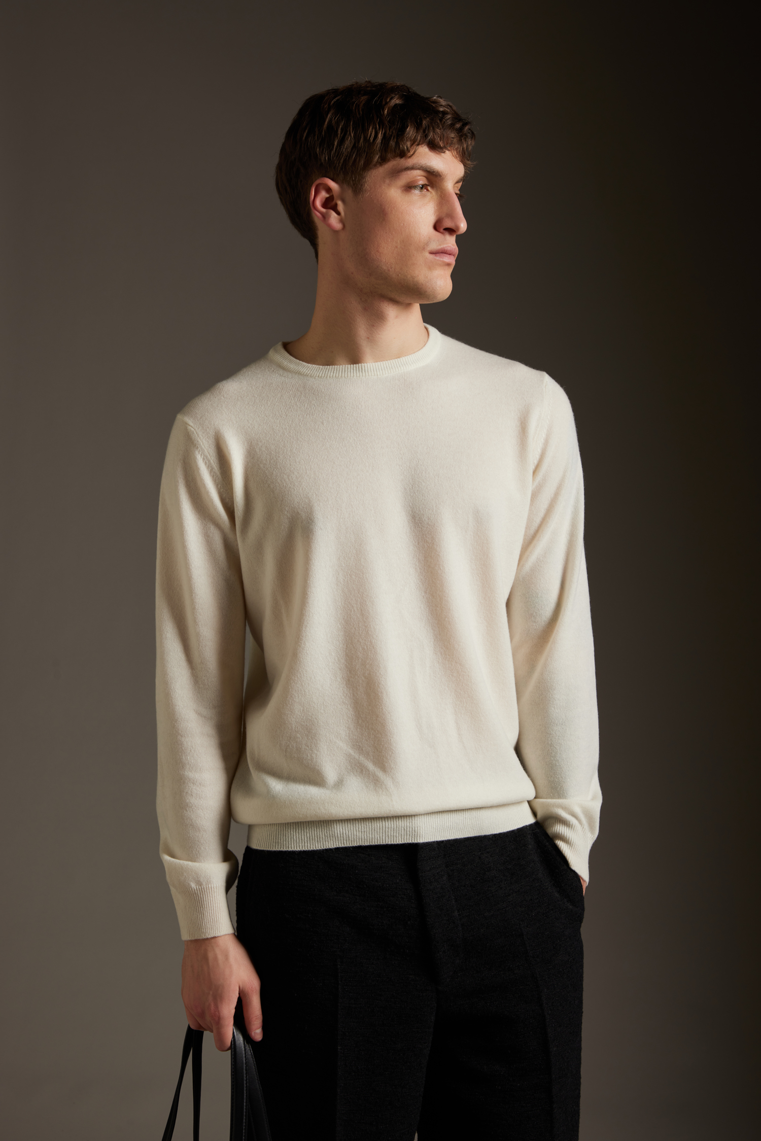 Maglia girocollo in cashmere - immagine 2