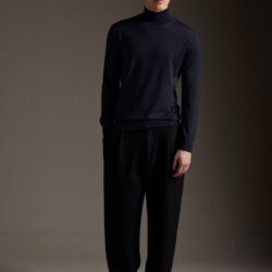 Maglia dolcevita in lana merino extrafine - Thumbnail Image 1
